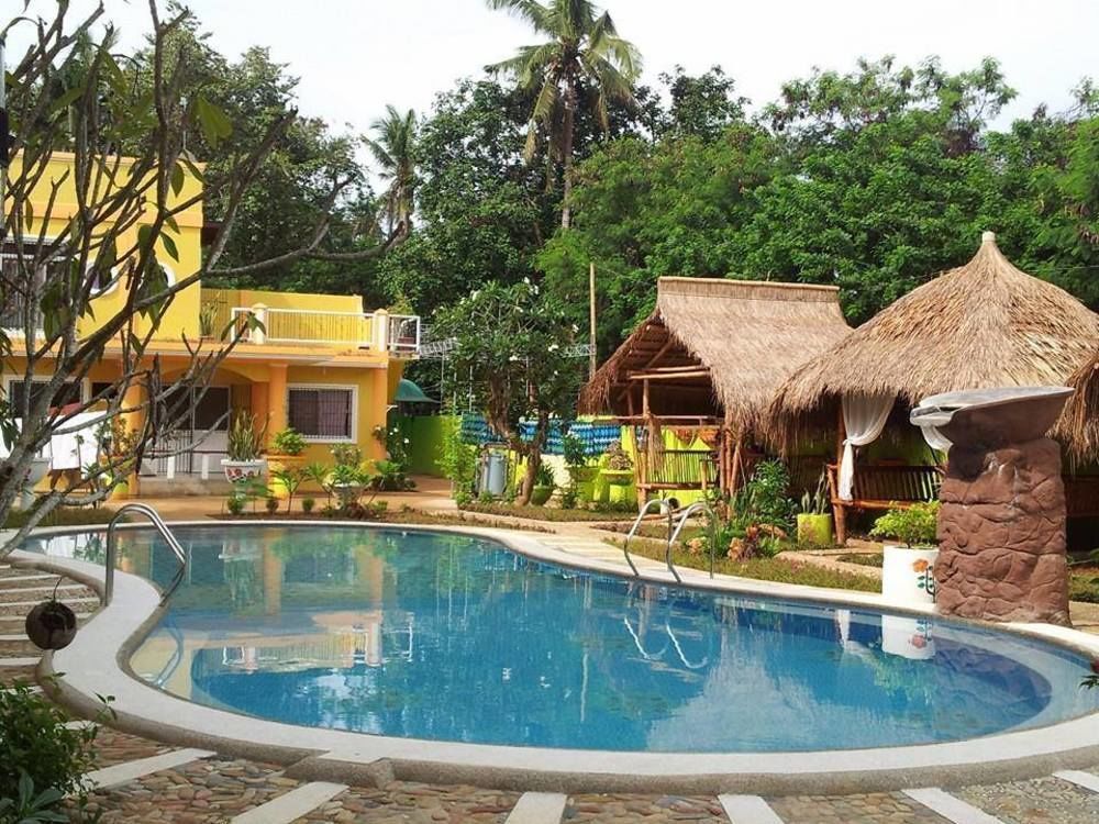 Oyo 644 Flower Garden Puerto Princesa Exterior photo
